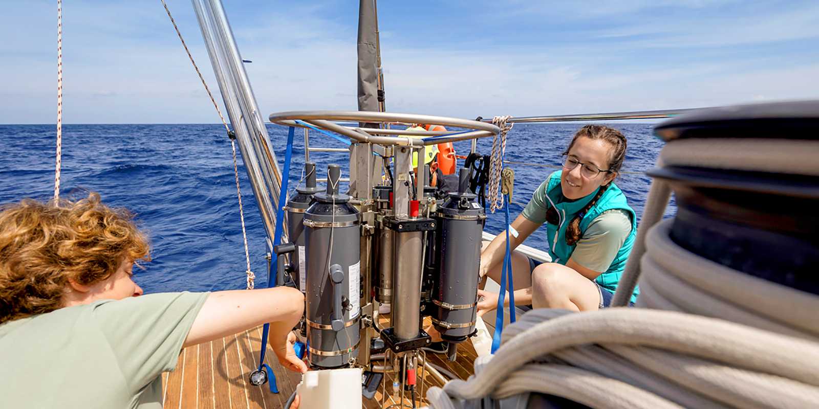 Janine Schmitter on the research yacht “Eugen Seibold”.