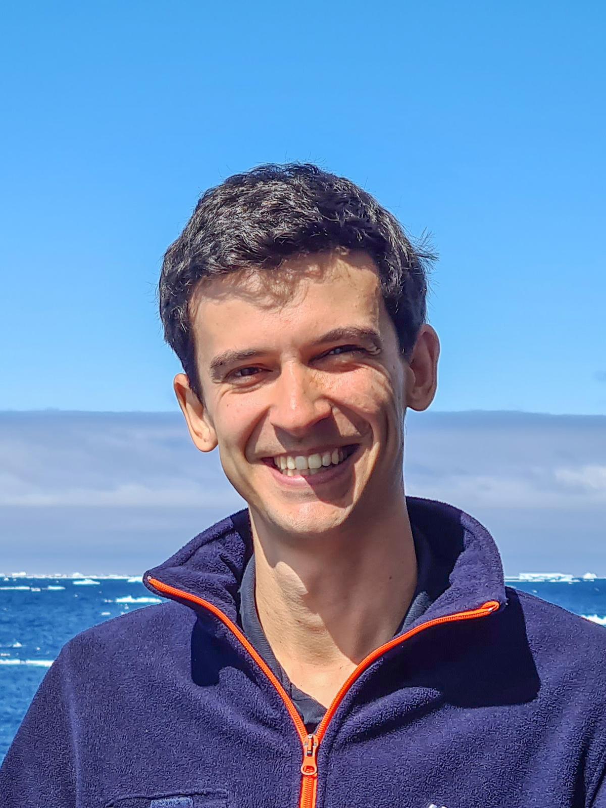 Léon Frey