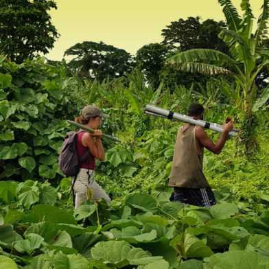 ETH-Professorin Nathalie Dubois forscht mit ihrem Team auf Vanuatu.