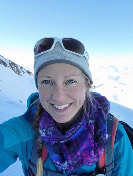 Dr.  Franziska Glüer